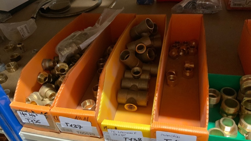 Lot de raccords cuivre et laiton